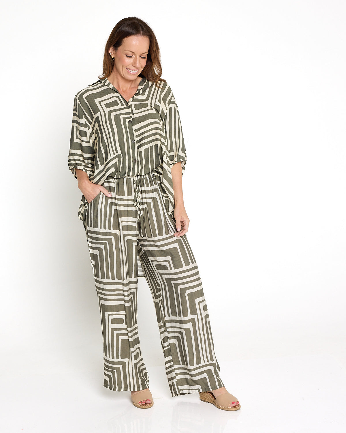 Kara Comfort Shirt - Khaki Print
