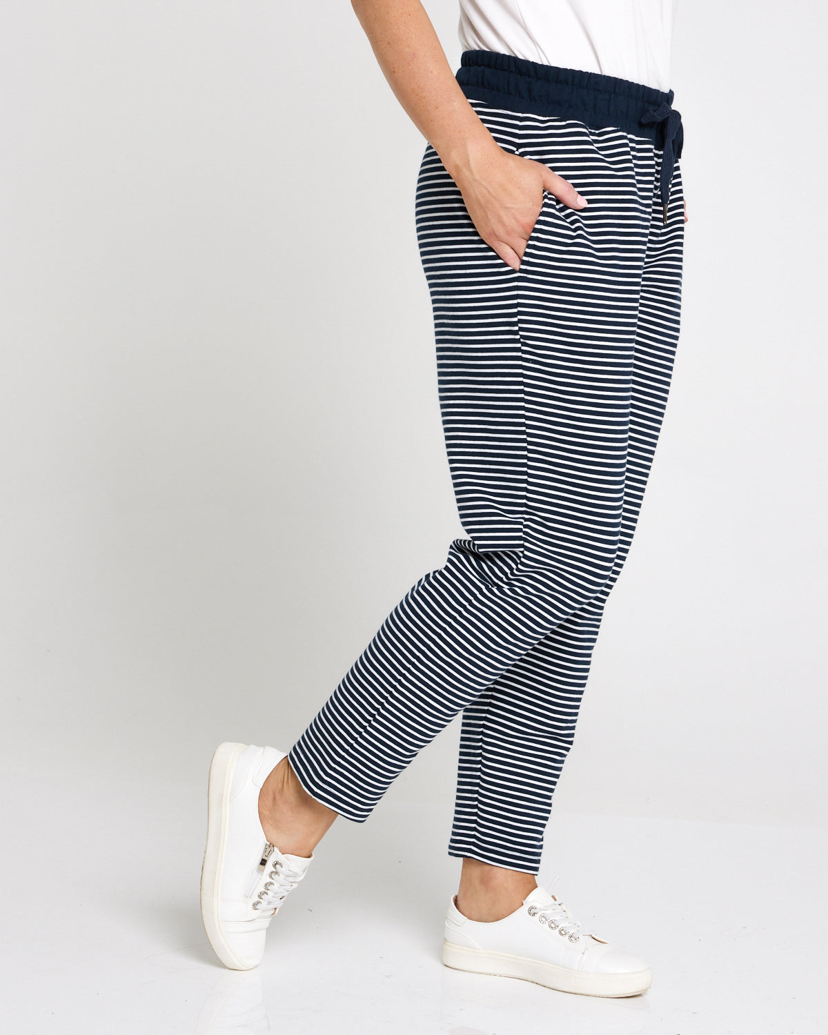 Travel Trackpant - Navy Stripe