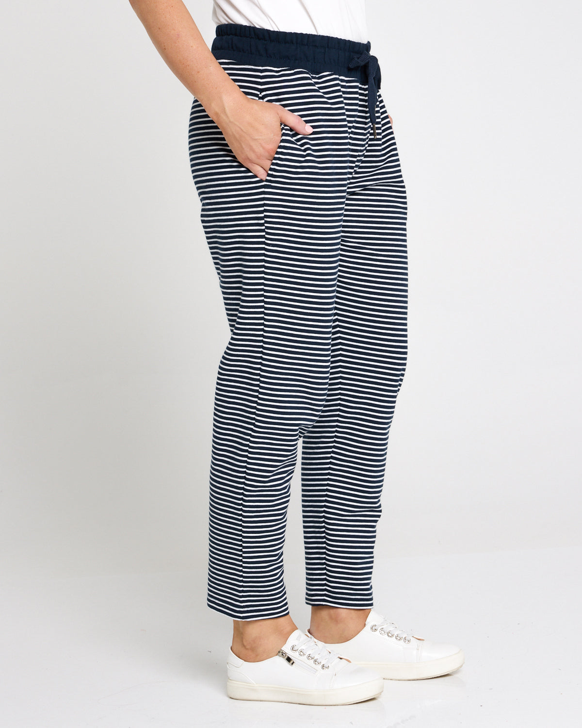 Travel Trackpant - Navy Stripe