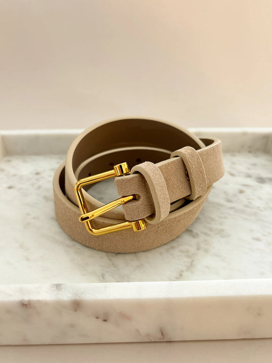 Halley Suede Buckle Belt in Stone