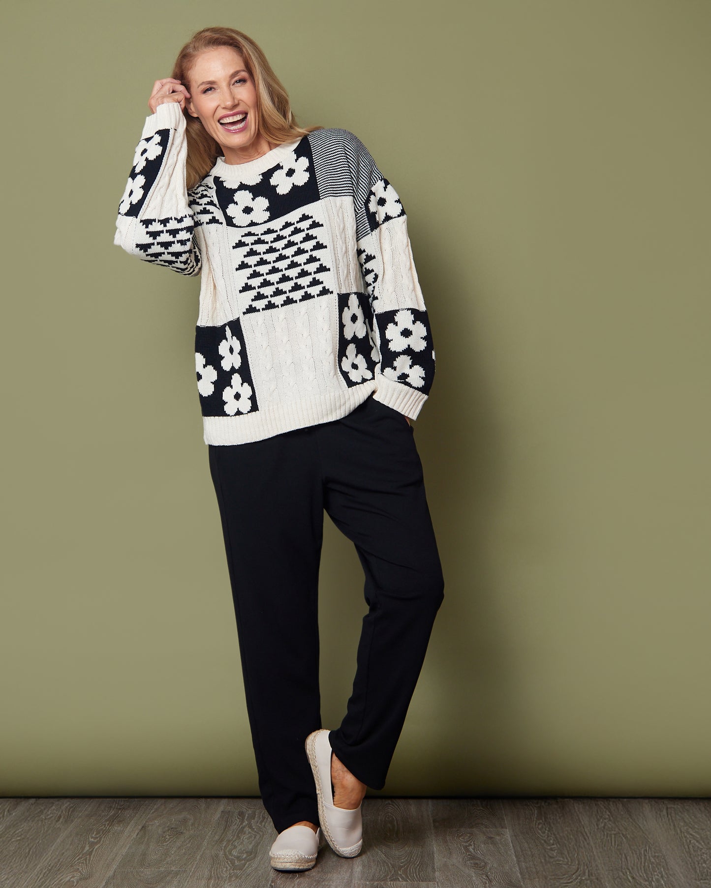 Abby Cable Knit - Cream/Black Floral Patch