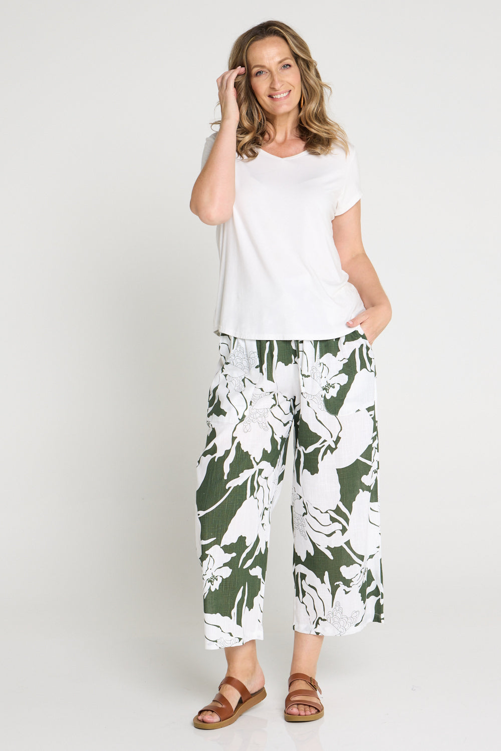 Aiko Linen Pants - White/Dark Green Floral Print