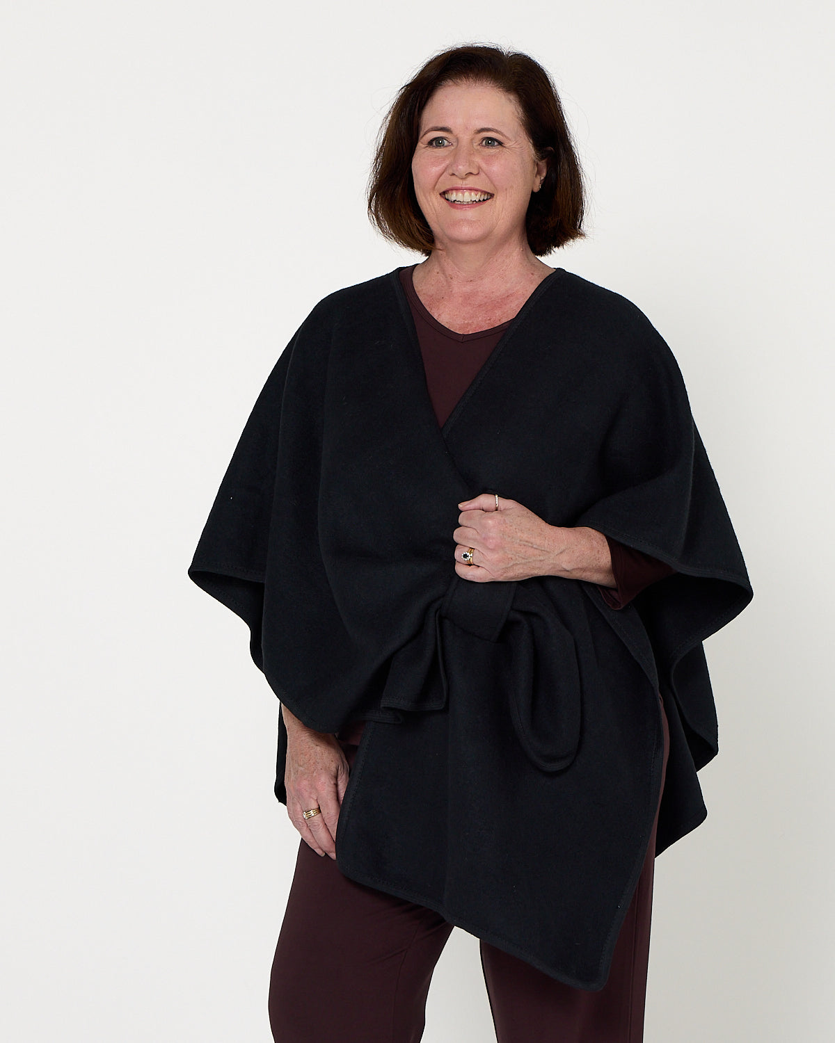 Olinda Poncho - Black