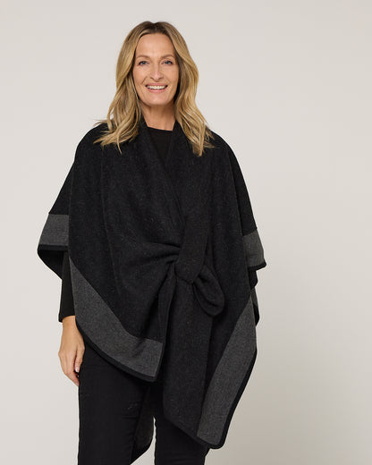 Ingliston Poncho - Black/Charcoal