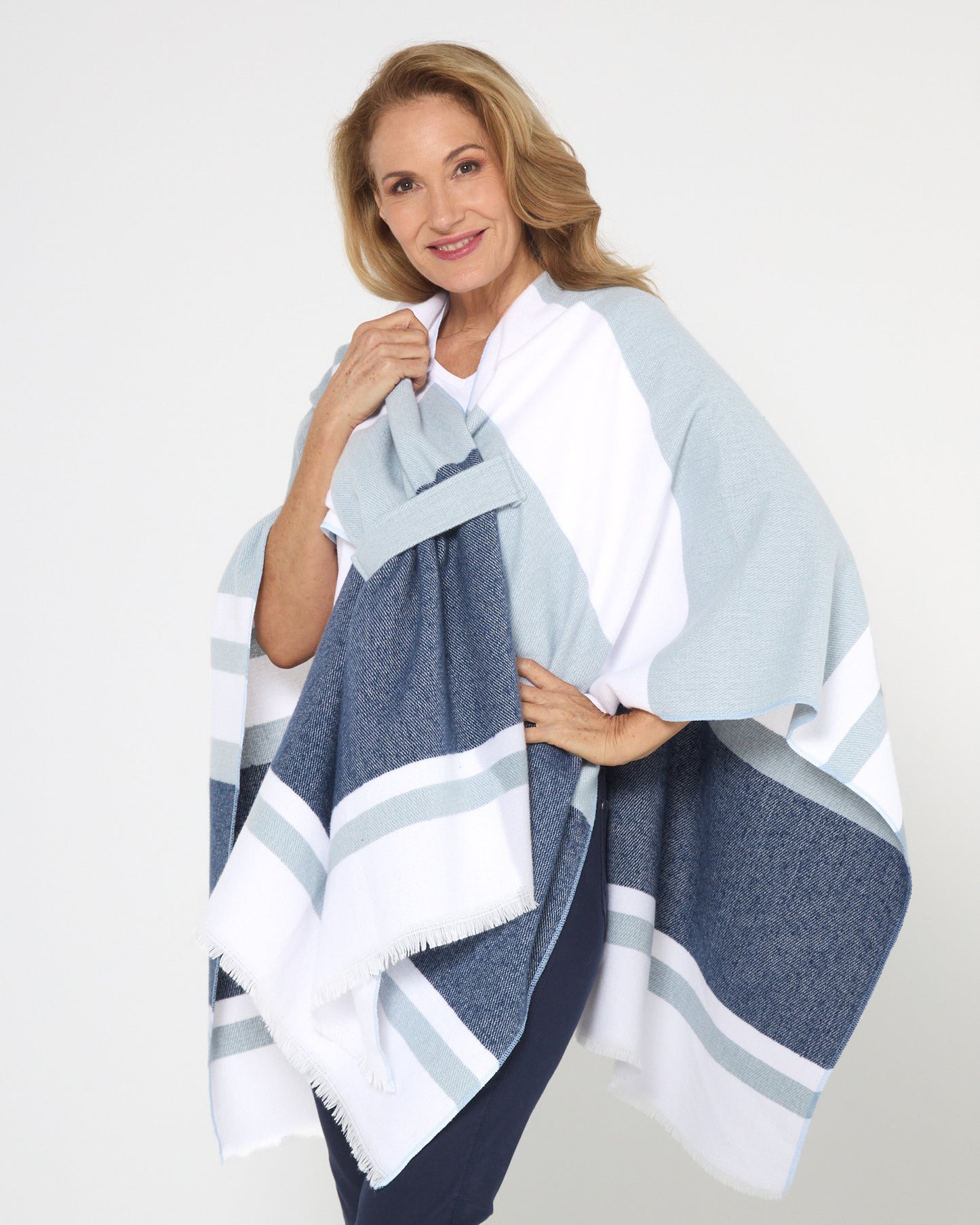 Portland Poncho - Blue Navy