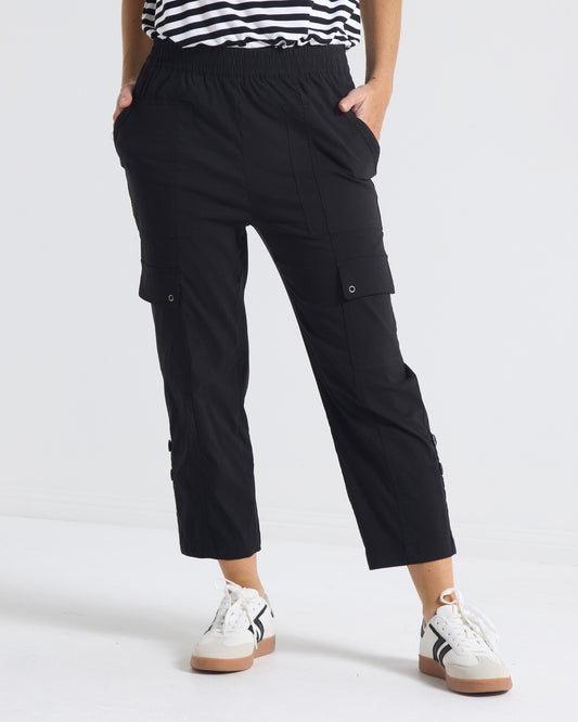 Breeze Lite Cargo Pants - Black