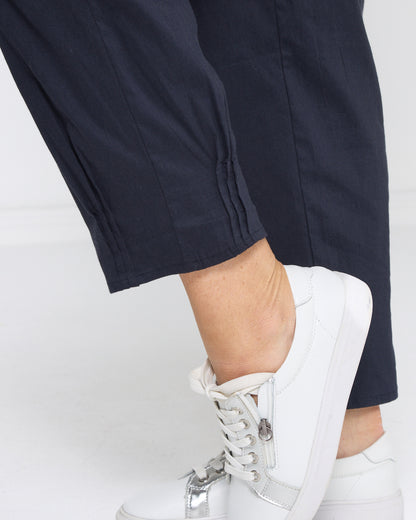 Travel Ease Tuck Pants - Navy