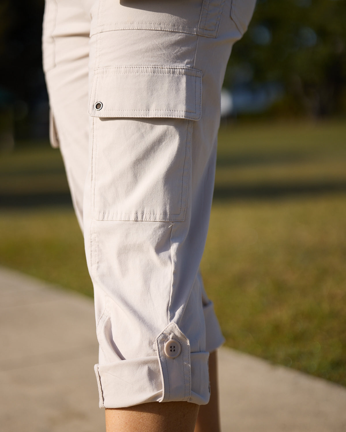 Travel Ease Cargo Pants - Stone