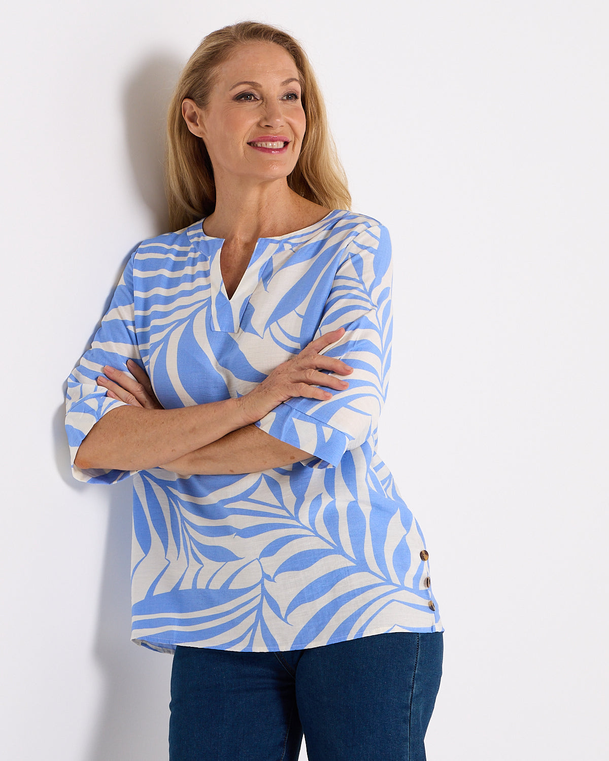 Brisa Top - Sky Blue Palms