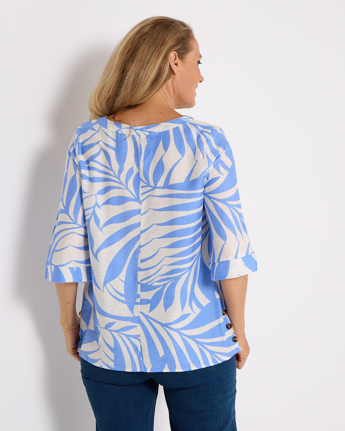 Brisa Top - Sky Blue Palms