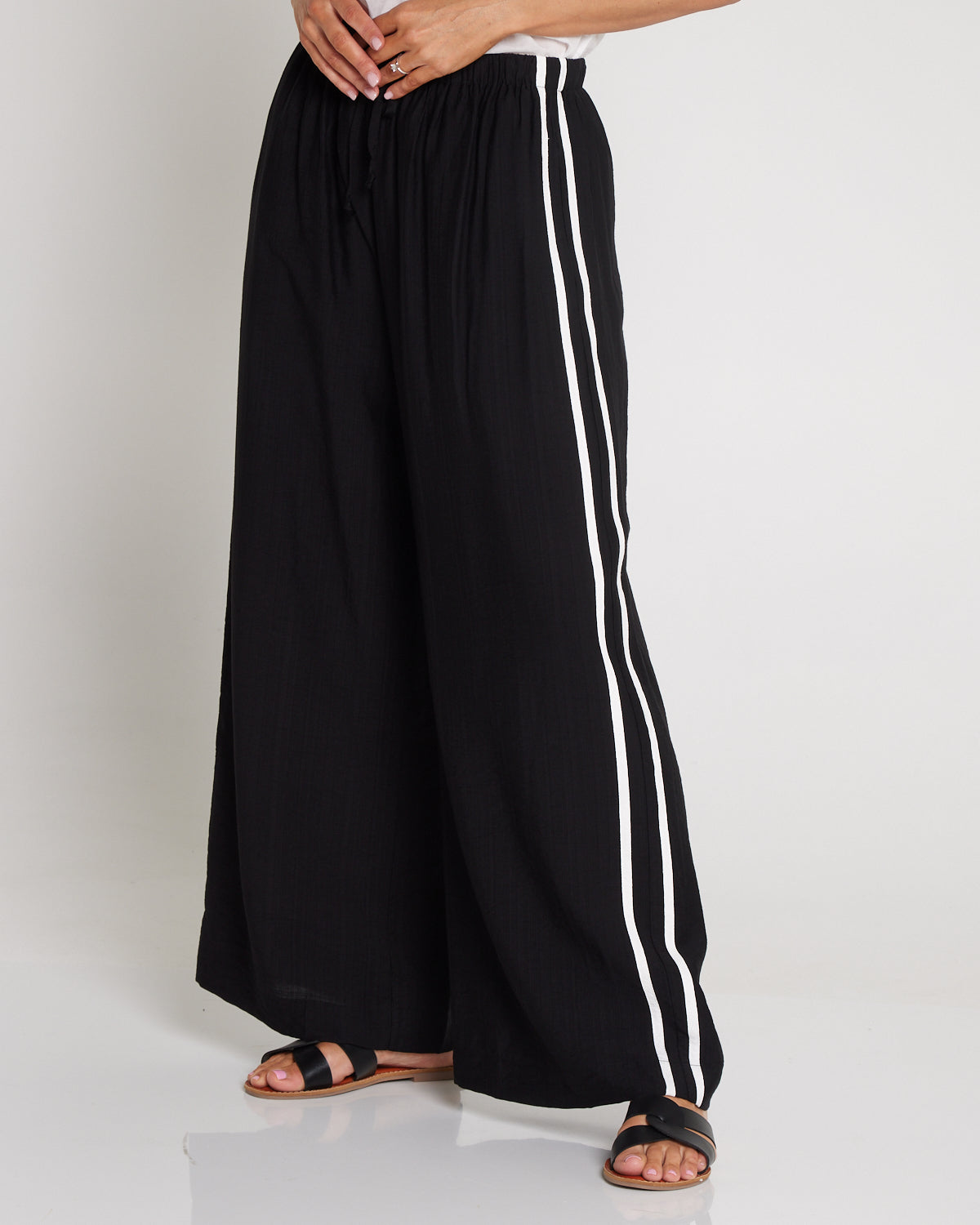 Wide Leg Leisure Pants - Black/White