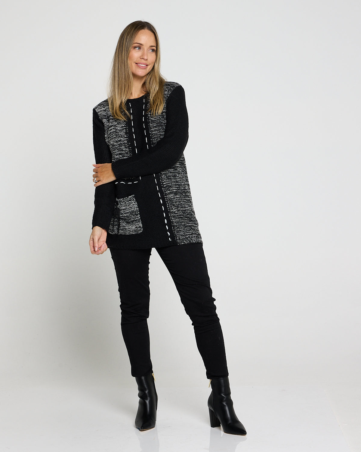 Caspian Contrast Knit Jumper - Black/White