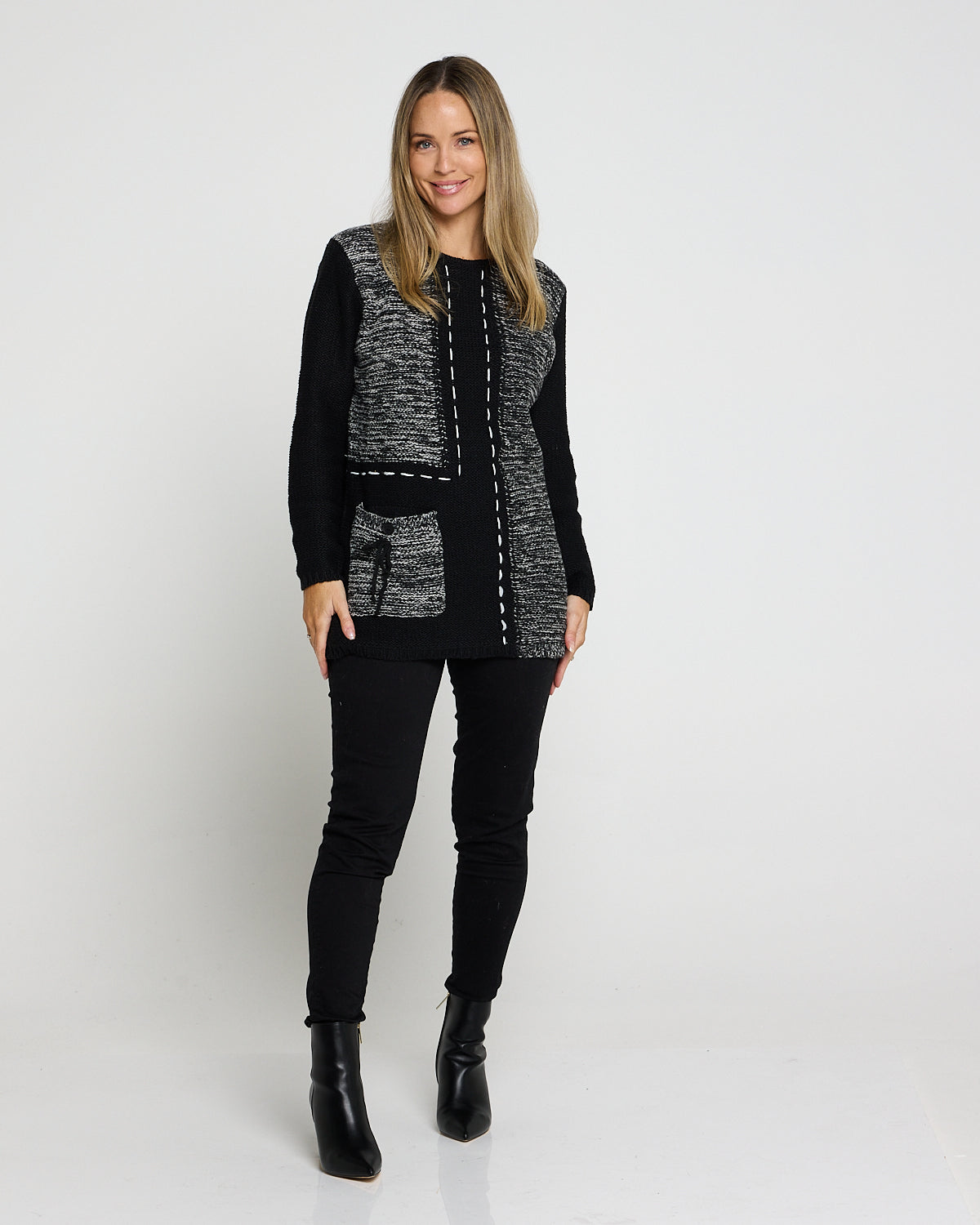 Caspian Contrast Knit Jumper - Black/White