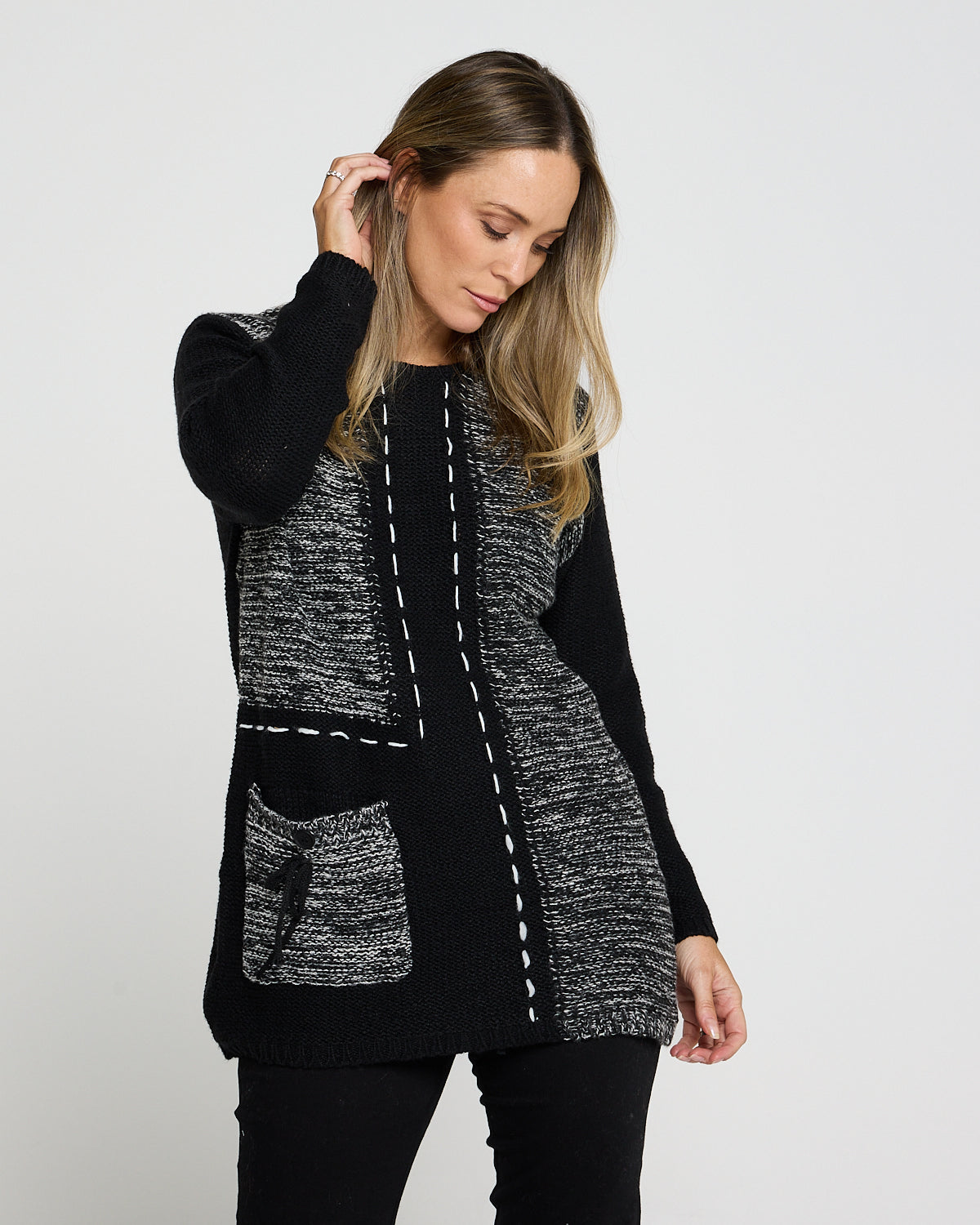Caspian Contrast Knit Jumper - Black/White
