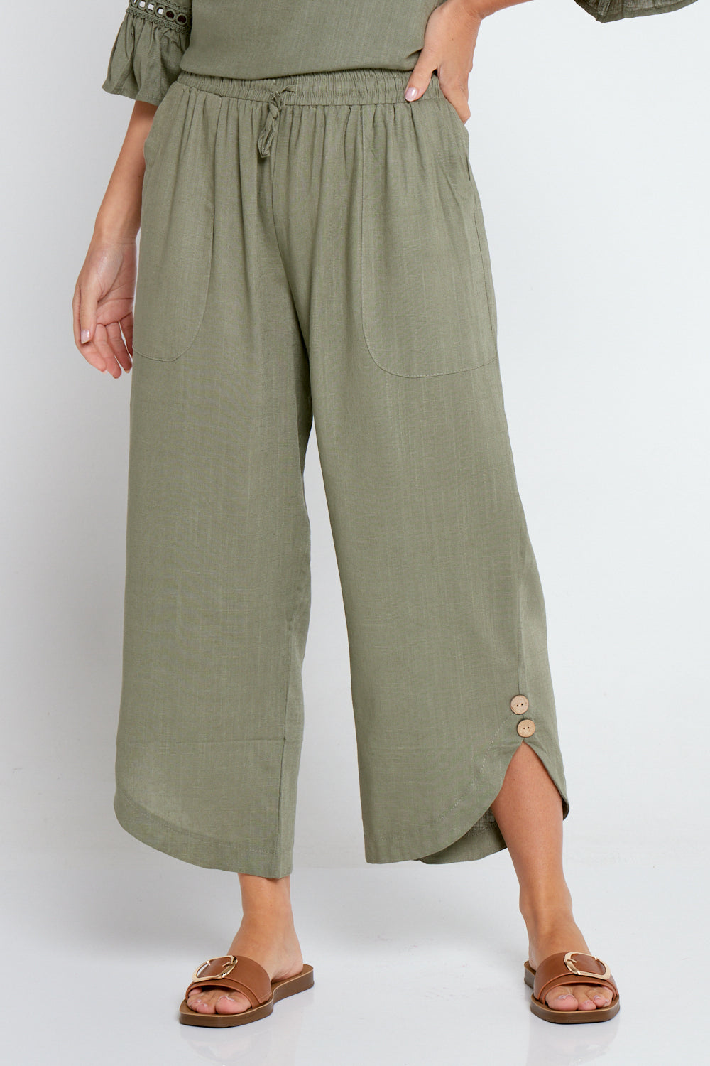 Cartia Linen Pants - Black | Summer Pants for Mature Women – TULIO Fashion