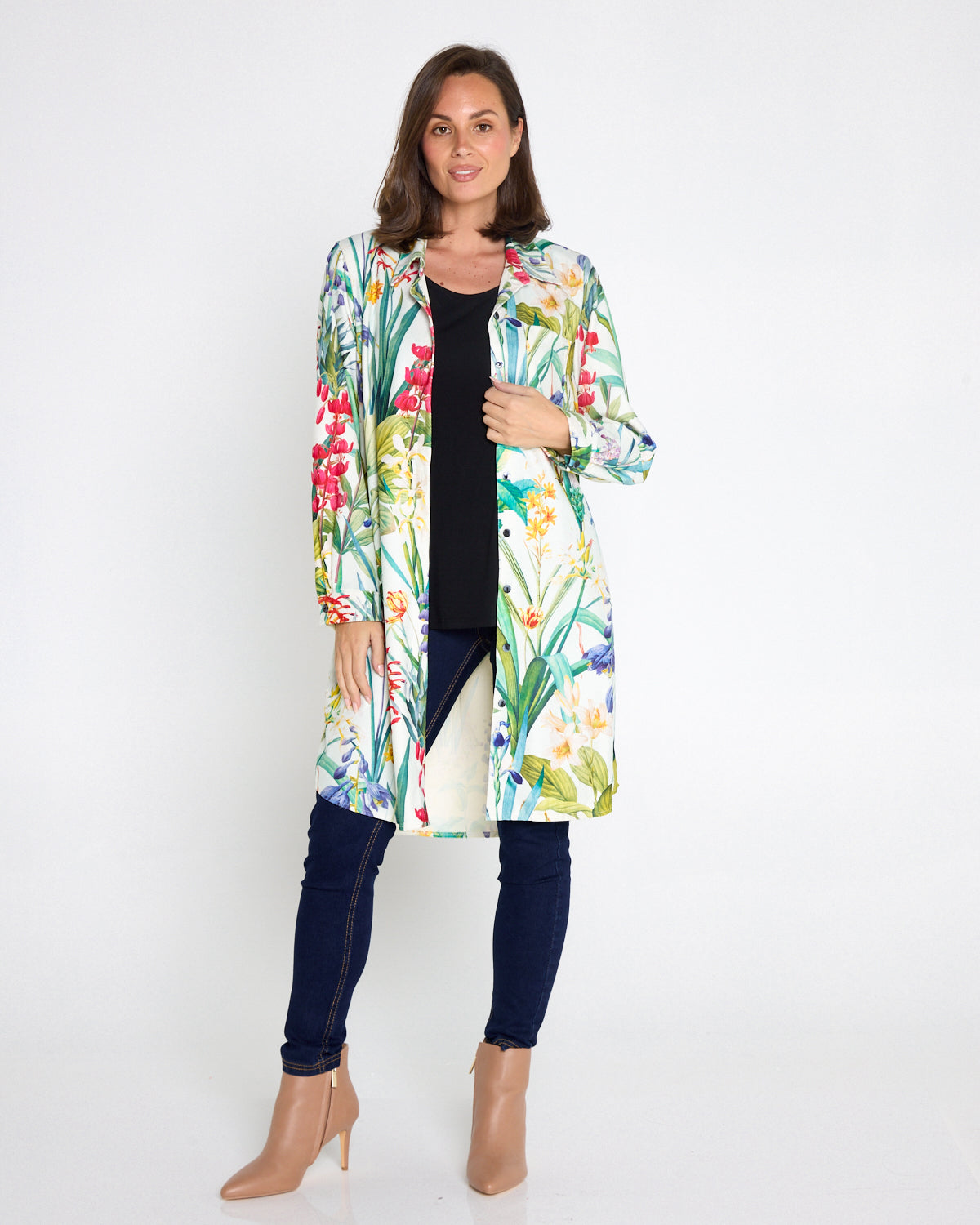 Parmila Corduroy Overshirt - Mint Floral Garden