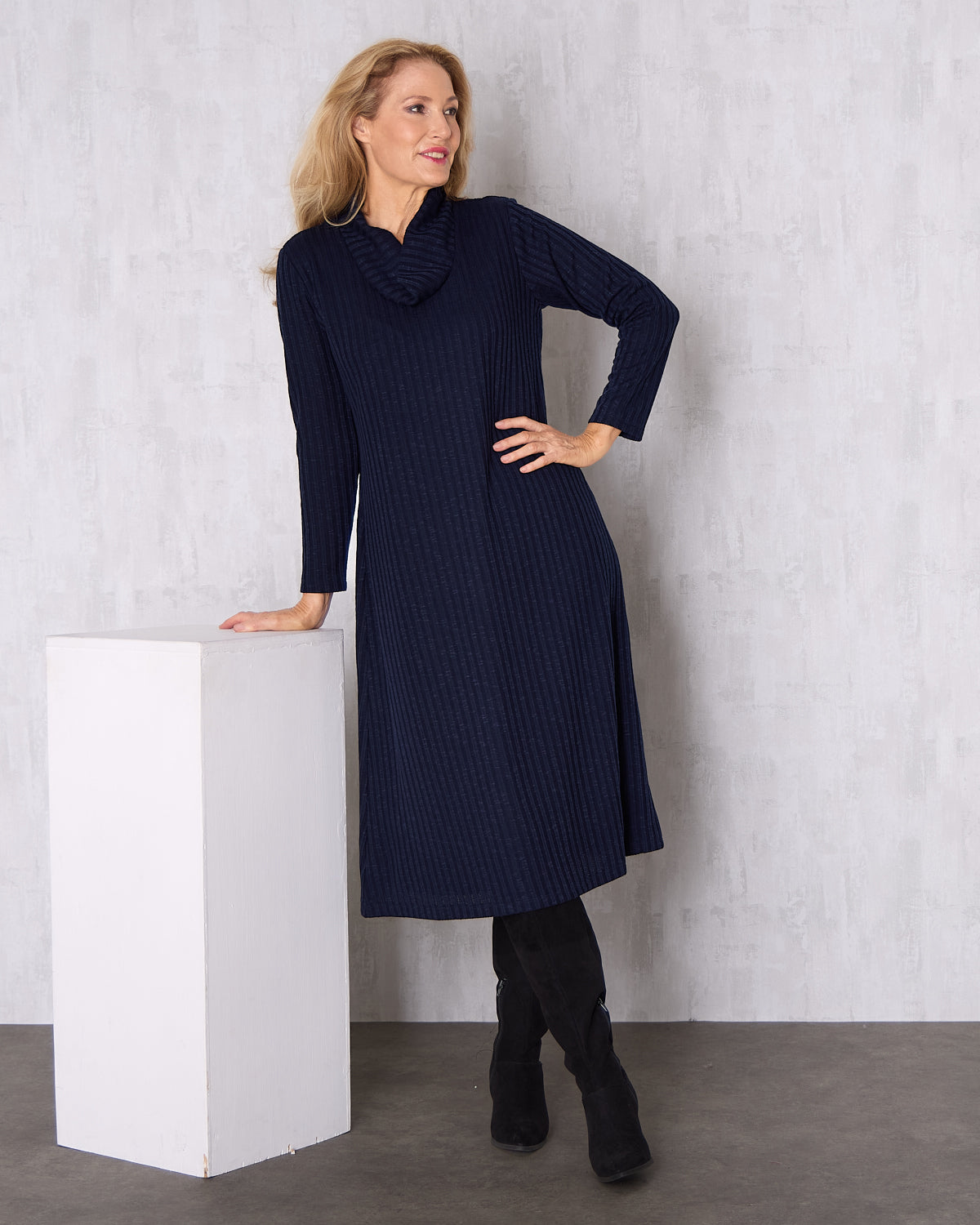 Jennifer Dress - Navy