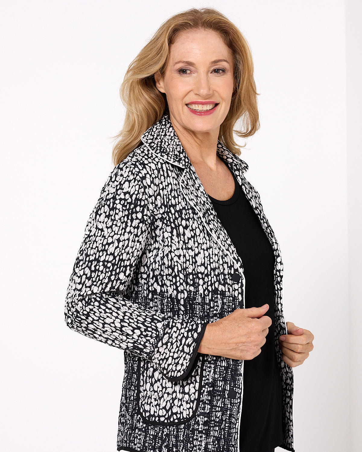 Redbank Jacket - Black/Cream