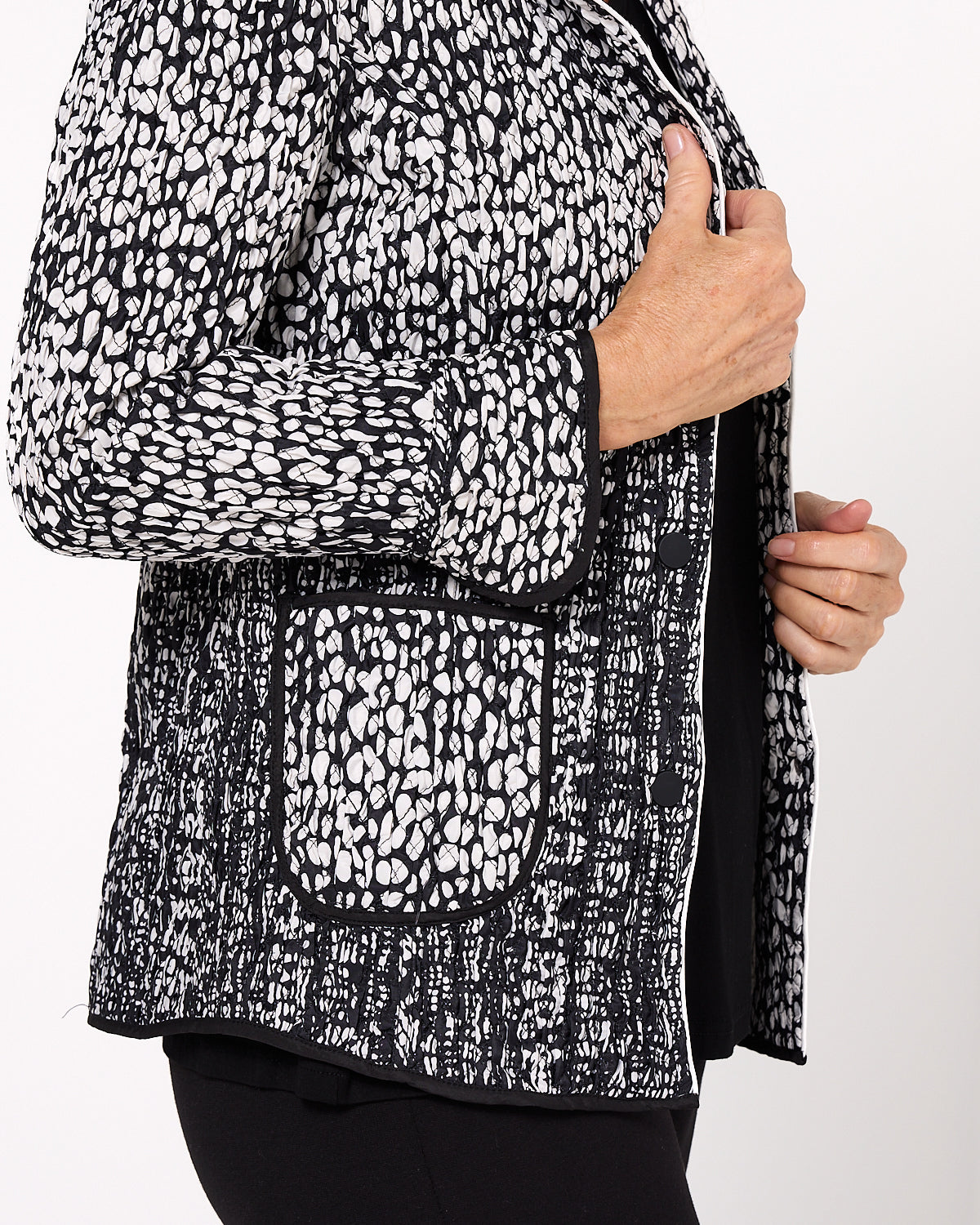 Redbank Jacket - Black/Cream
