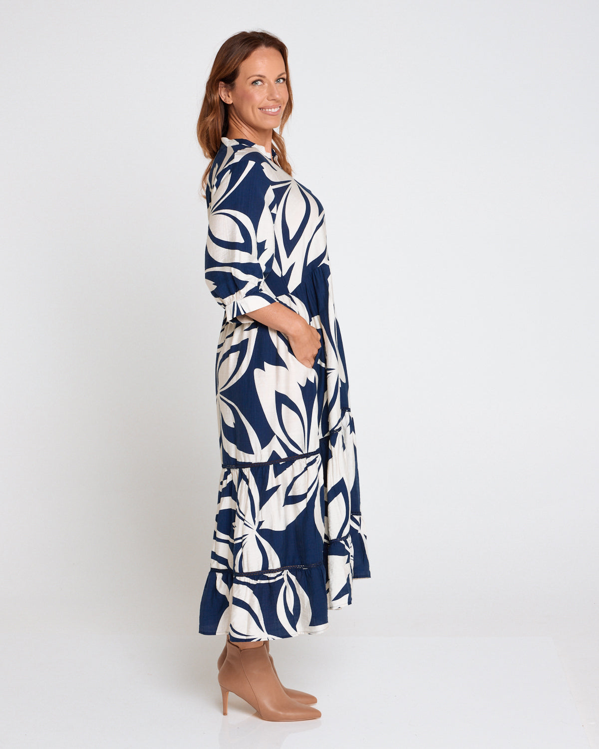 Melissa Midi Dress - Navy/White