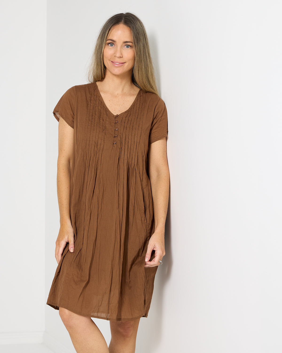 Taylor Easy Fit Dress - Mocha