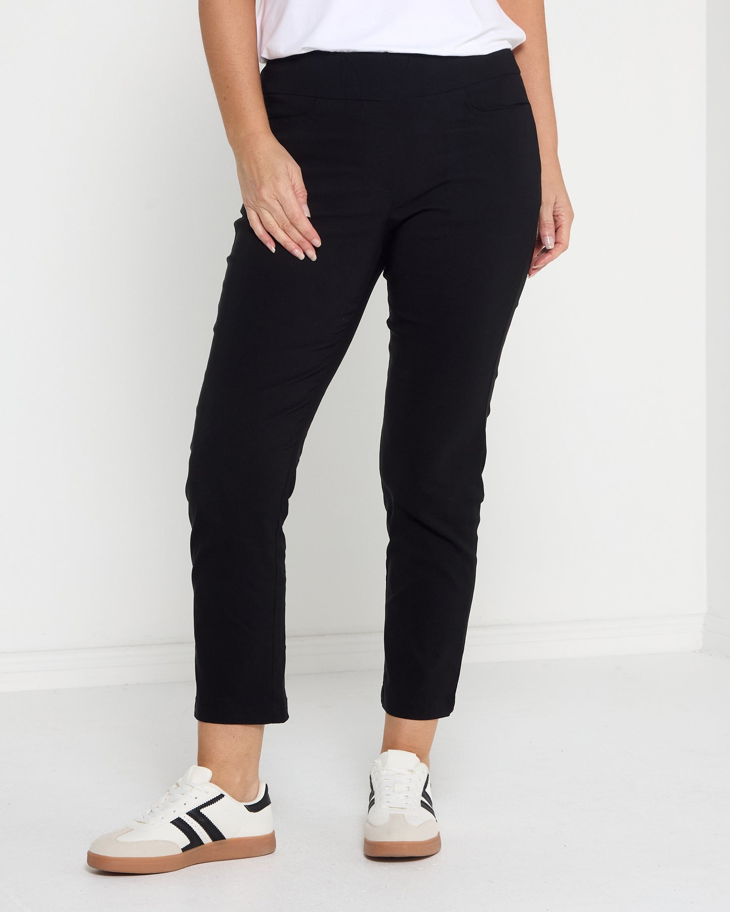 Ella Essential Stretch Pants - Black