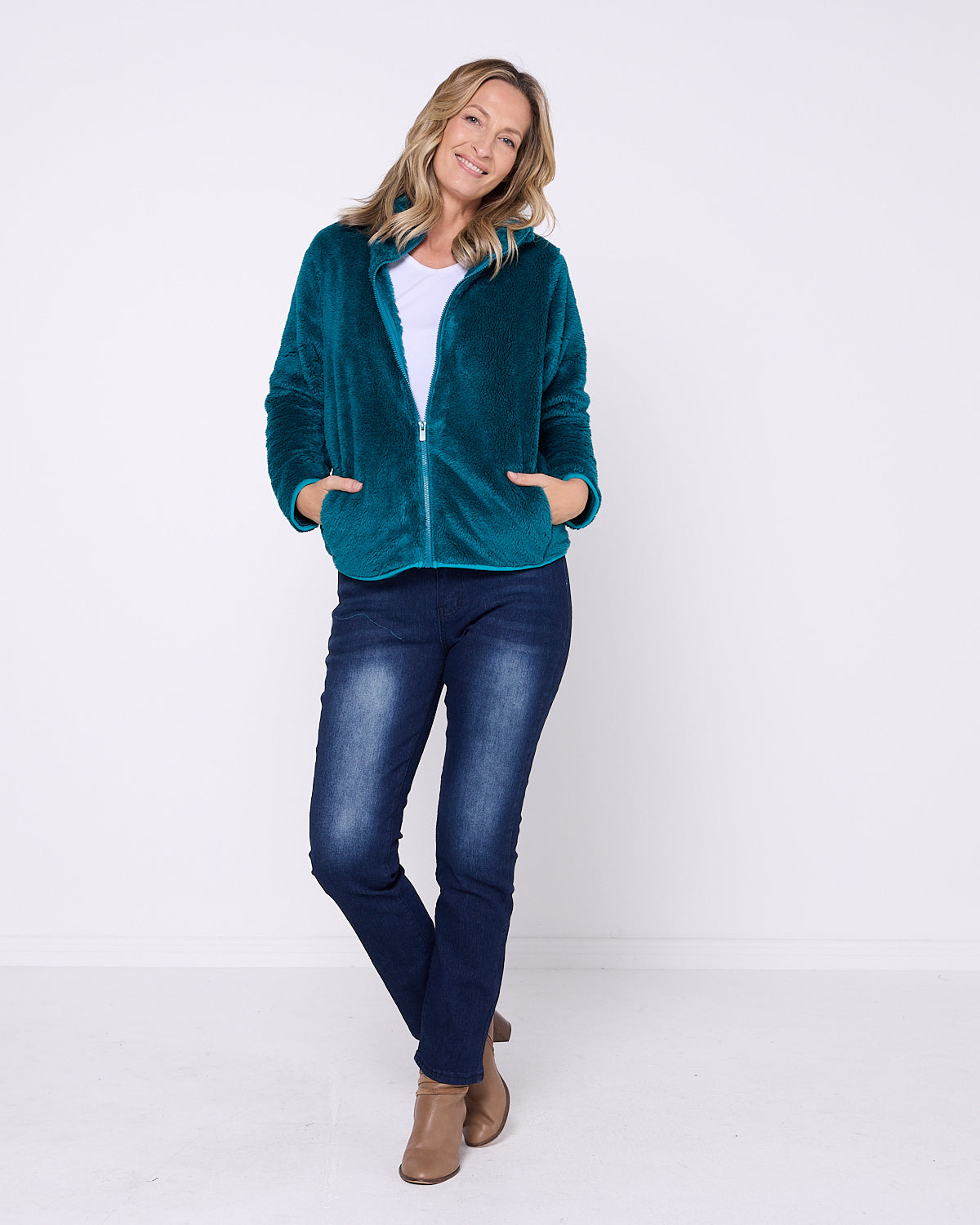 Harriet Fluffy Zip Jacket - Marine