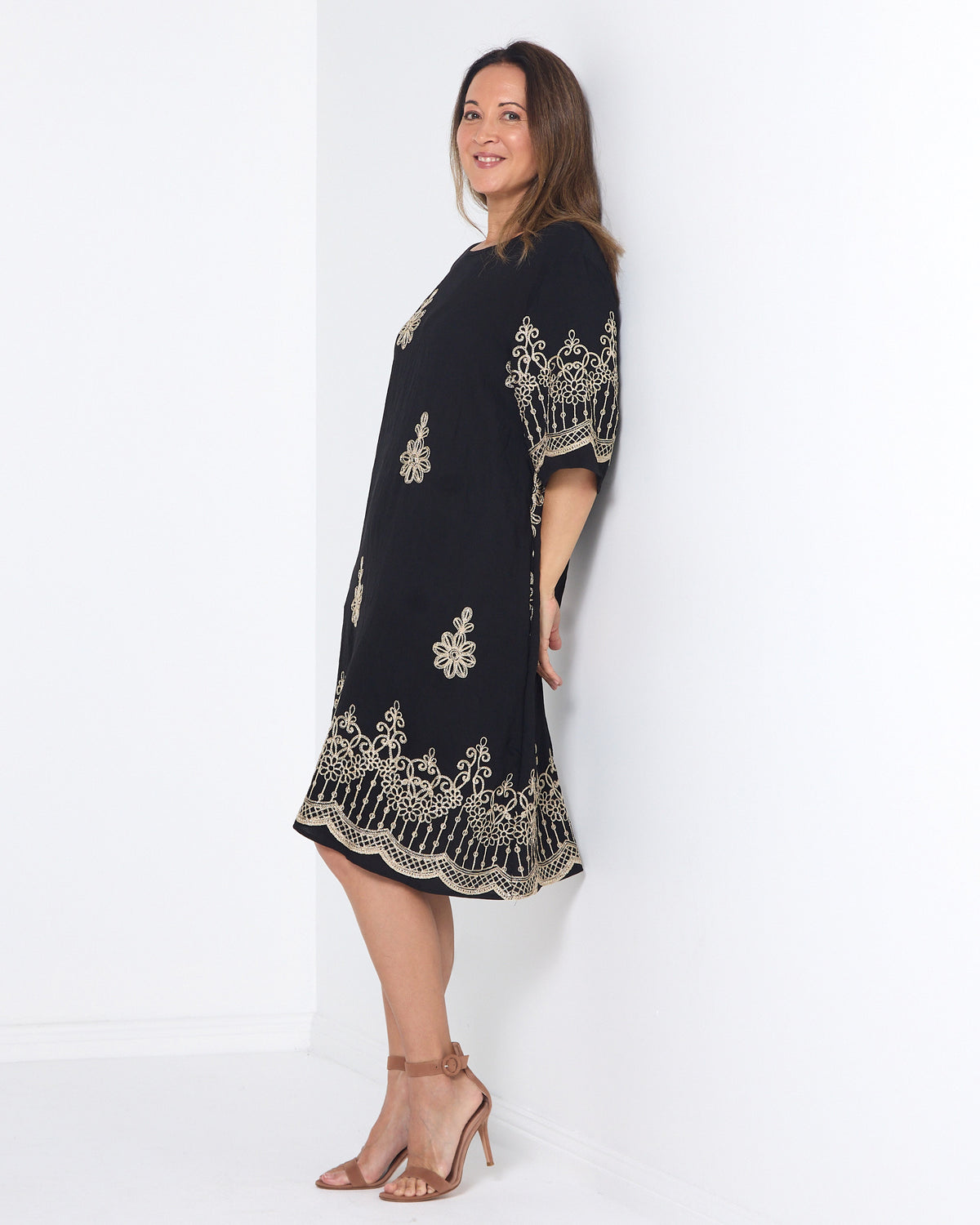Zinnia Embroidered Dress - Black