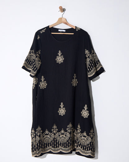 Zinnia Embroidered Dress - Black