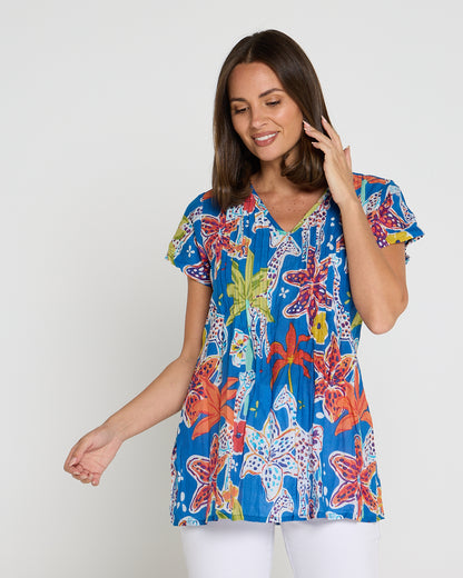 Kayla Cotton Short Sleeve Top - Giraffes Blue