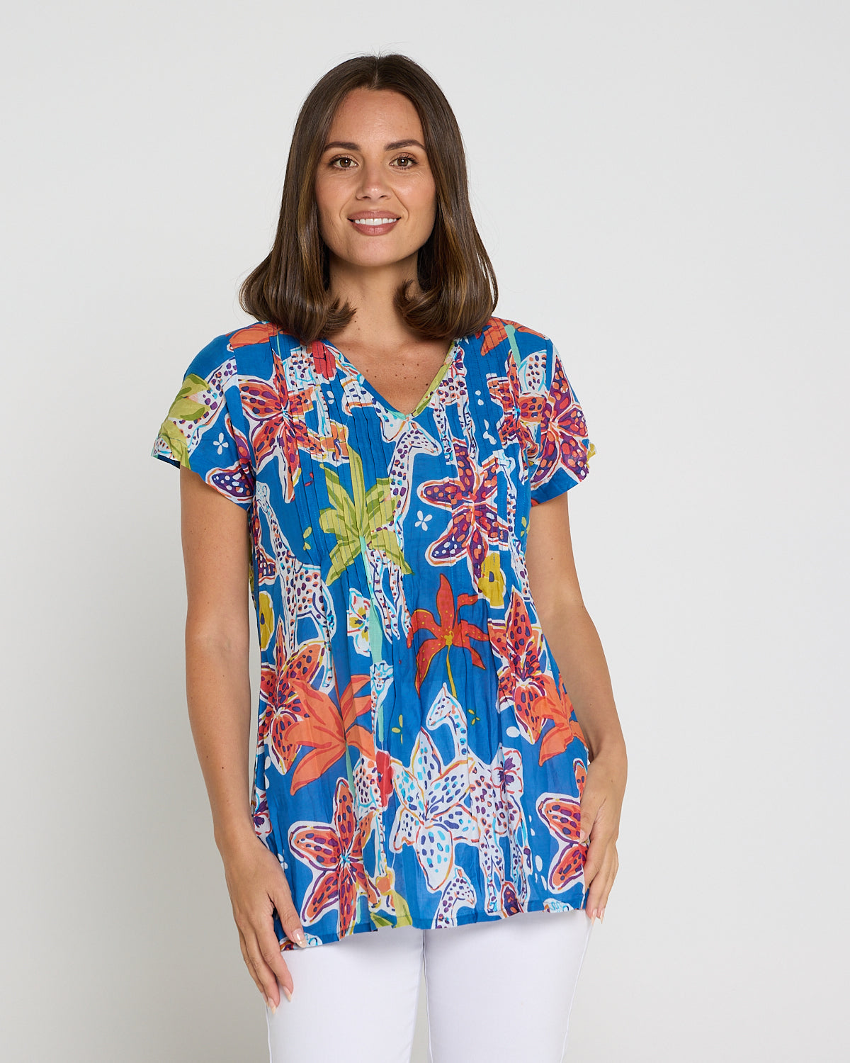Kayla Cotton Short Sleeve Top - Giraffes Blue