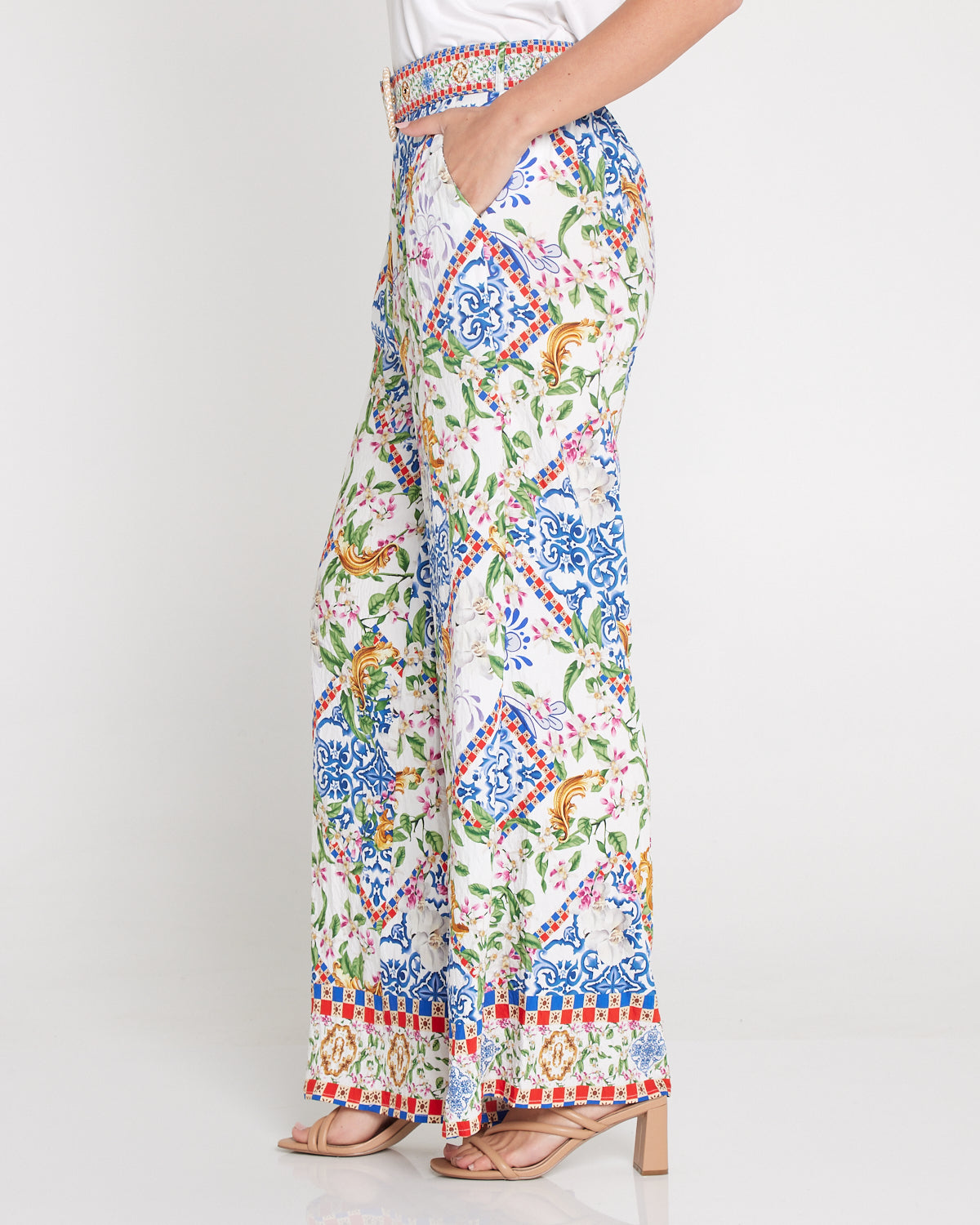 Jana Belted Pants - Jasmine Courtyard