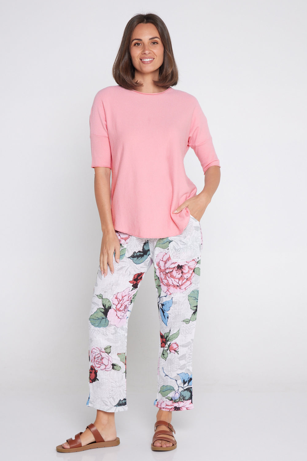Kiana Linen Pants White Floral TULIO Fashion