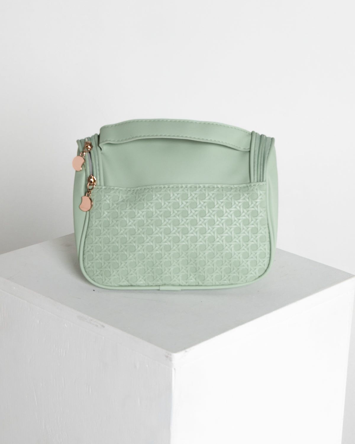Jetsetter Cosmetic / Travel Case - Sage Weave