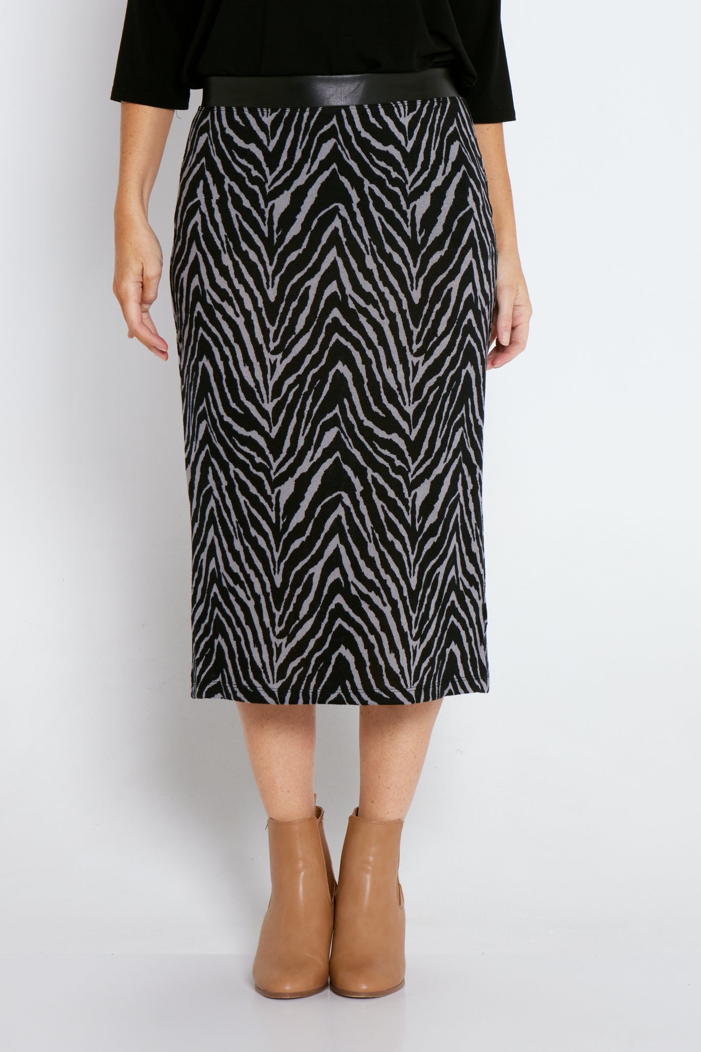 Jordana Knit Midi Skirt - Grey Black
