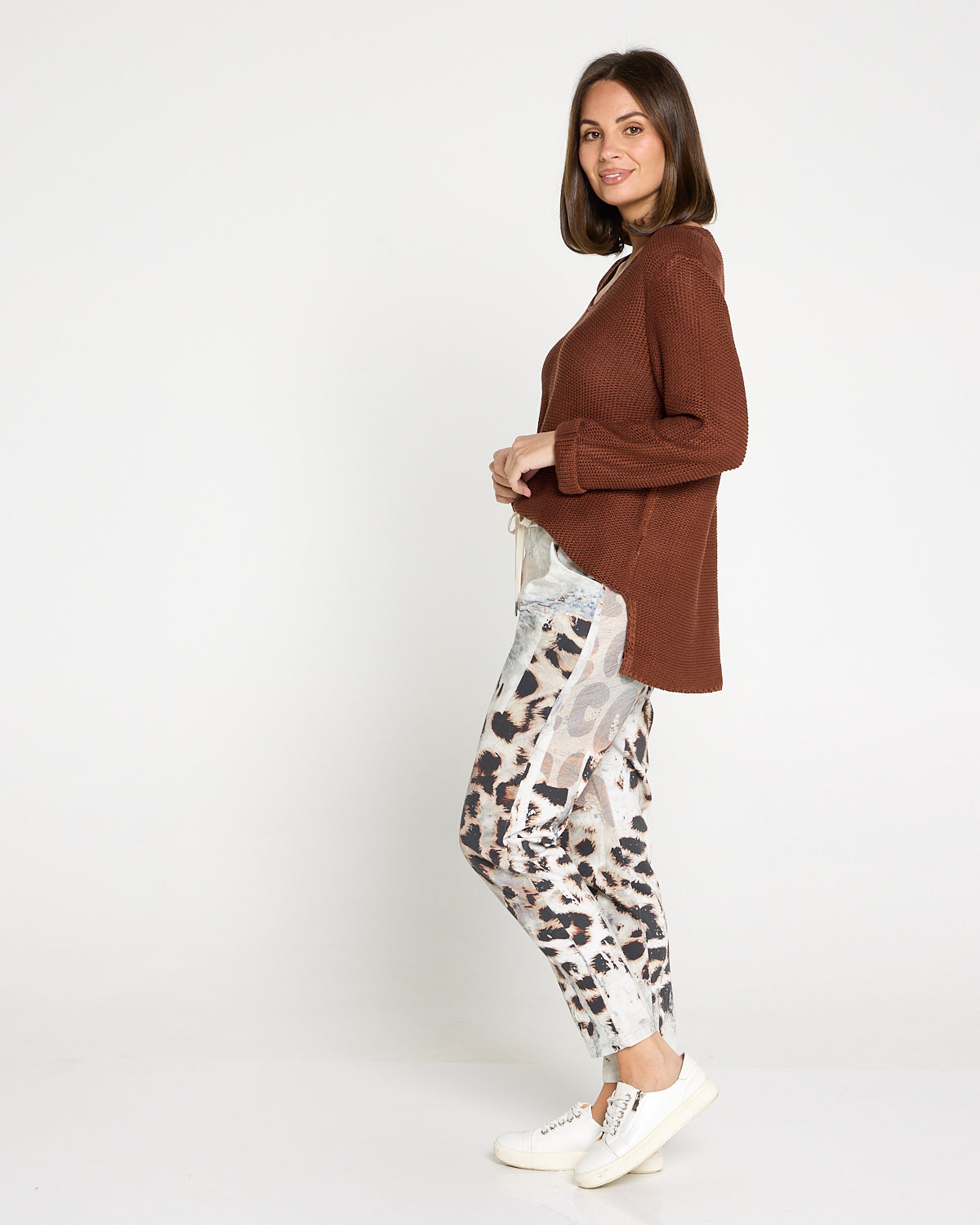 Charmaine Pants - White/Leopard Print