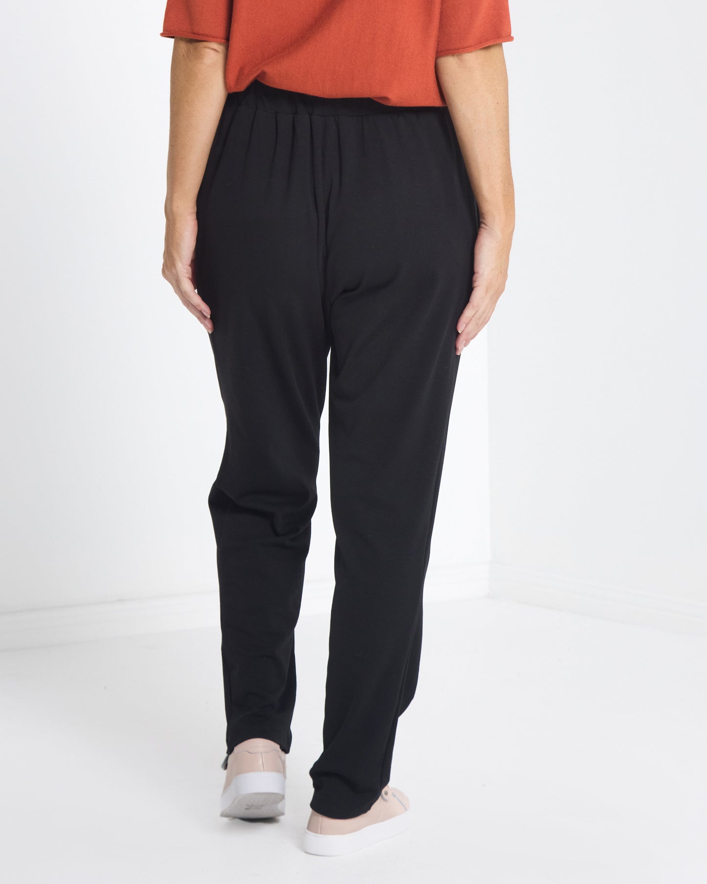 Weekend Life Fleece Pants - Black