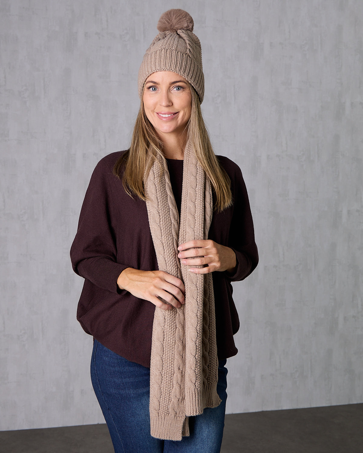 Ashland Scarf & Beanie Set - Mocha