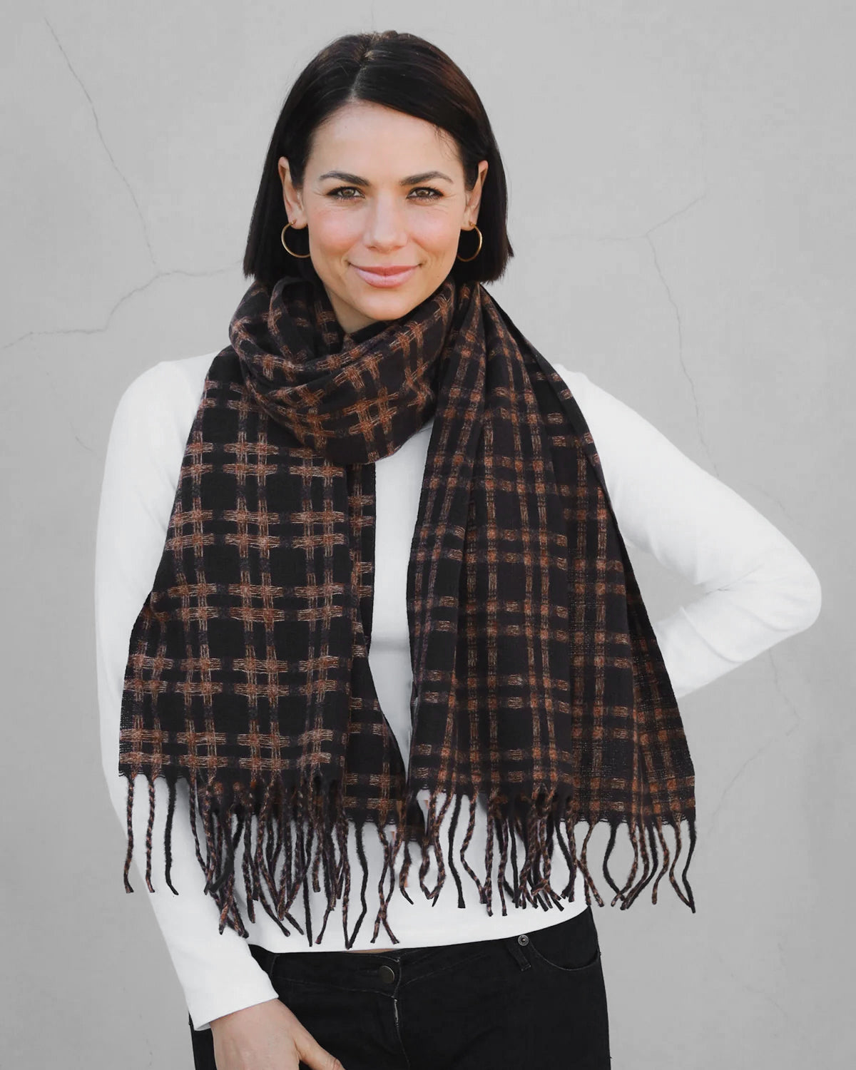 New York Scarf - Black/Tan Tartan