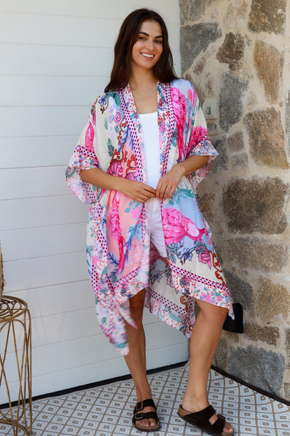 Noosa Summer Cape – Pink Peacock