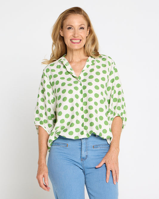 Kara Comfort Shirt - Green Spot