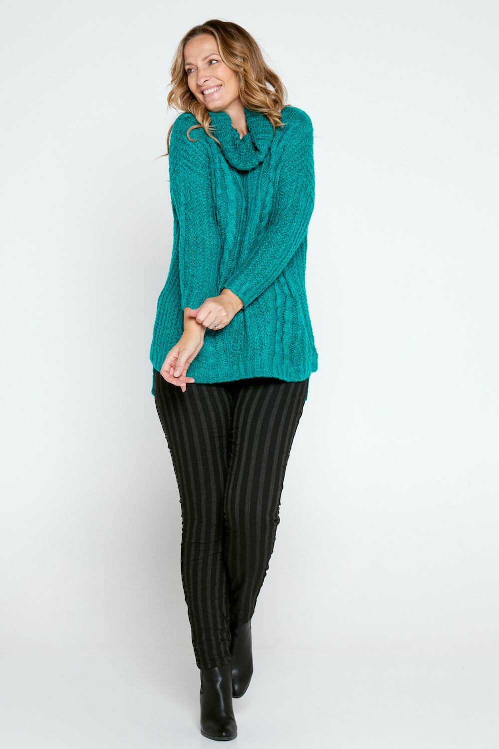 Kim Cable Cowl Knit - Teal