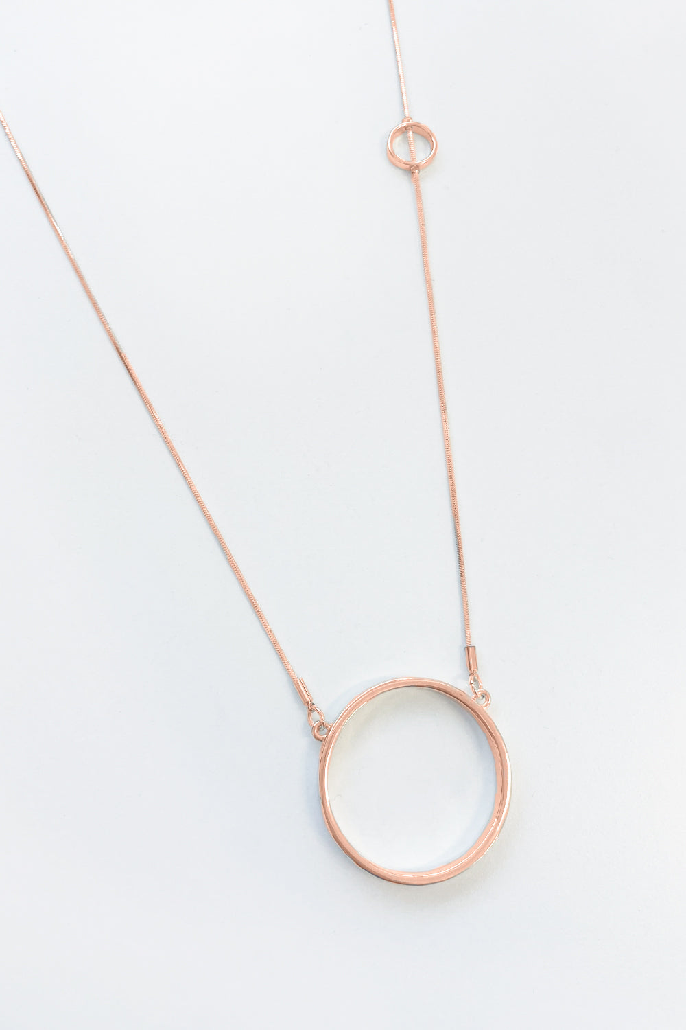 Aura Circle Necklace - Rose Gold