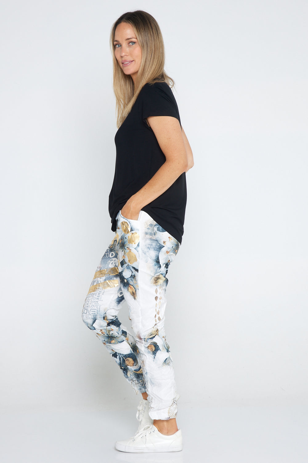 Alina Pants - White/Gold Print