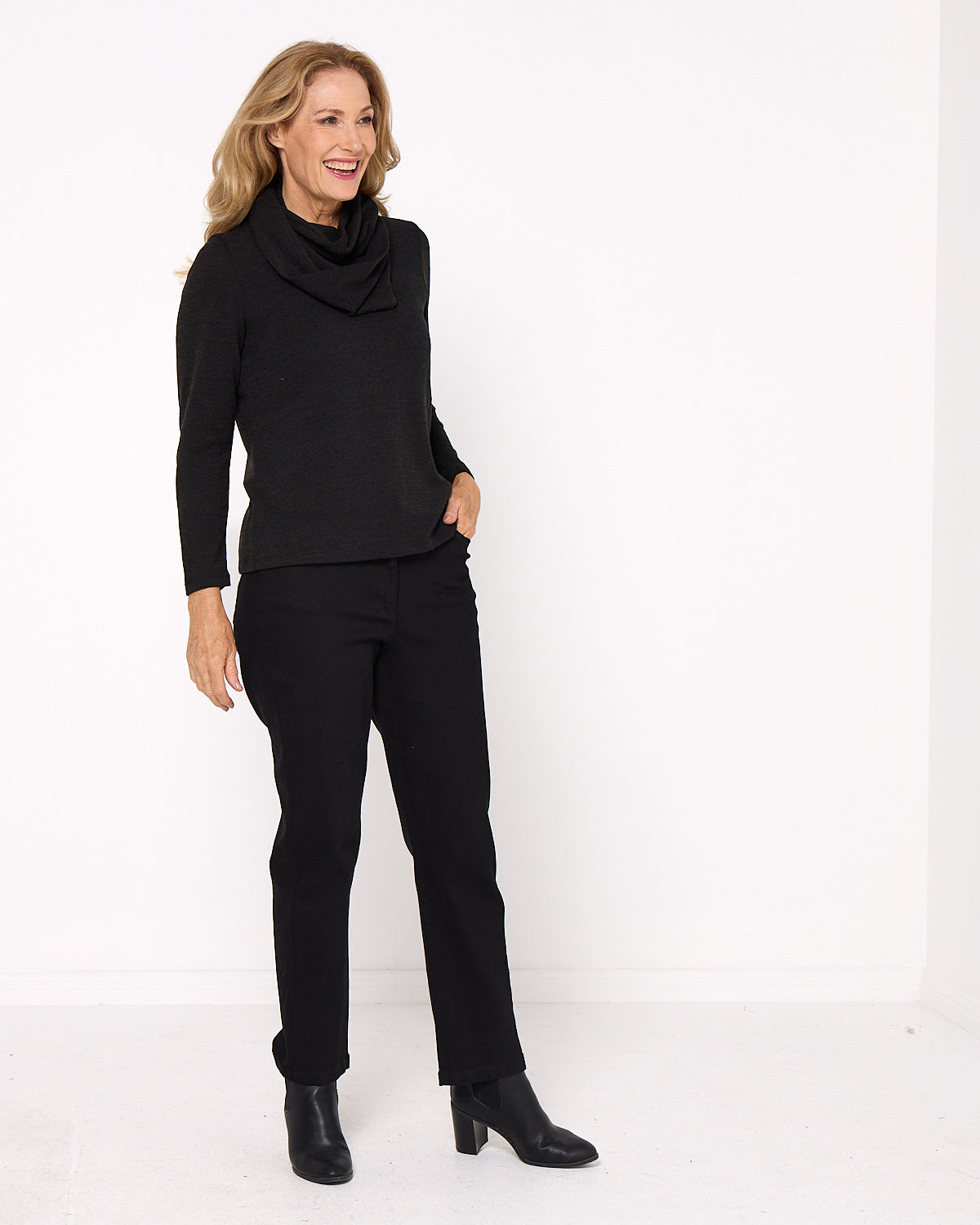 Lani Plain Knit Top & Snood - Black
