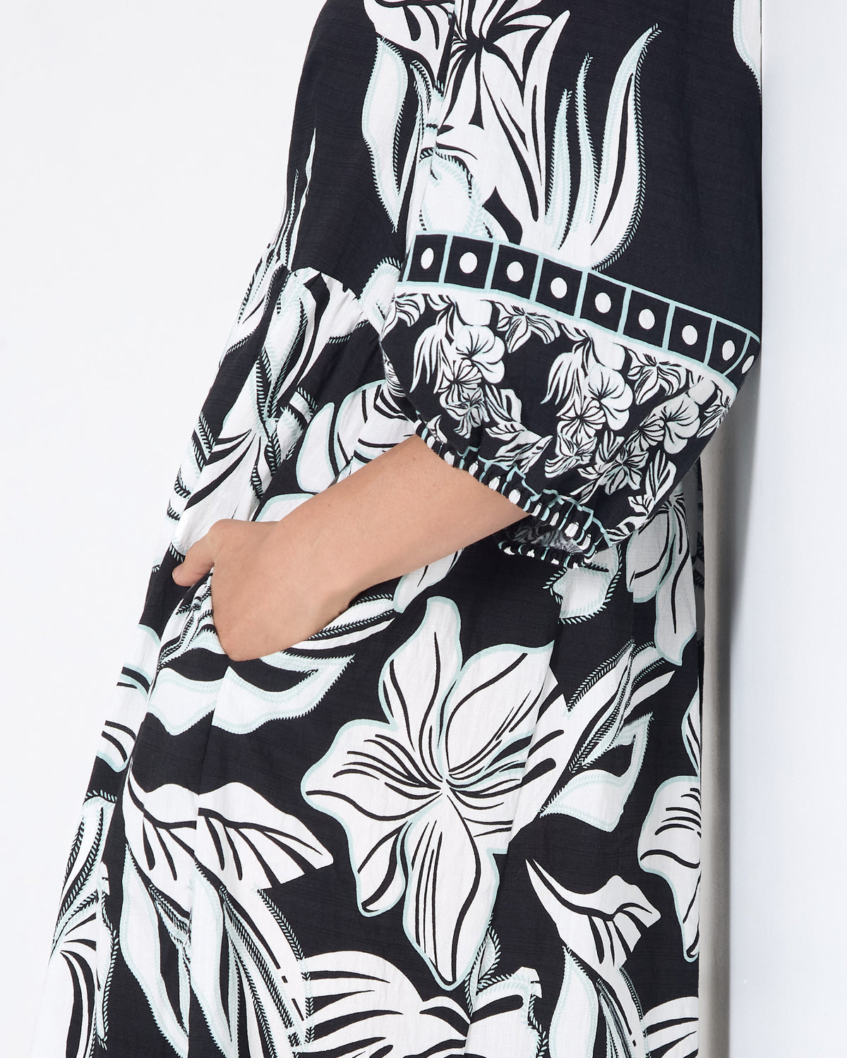 Lottie Border Print Dress - Black Floral