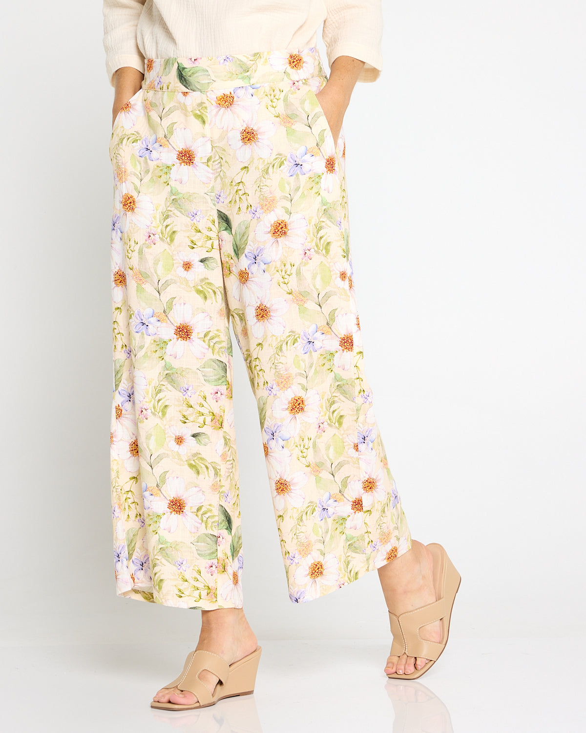 Brielle Linen Blend Pant - Floral