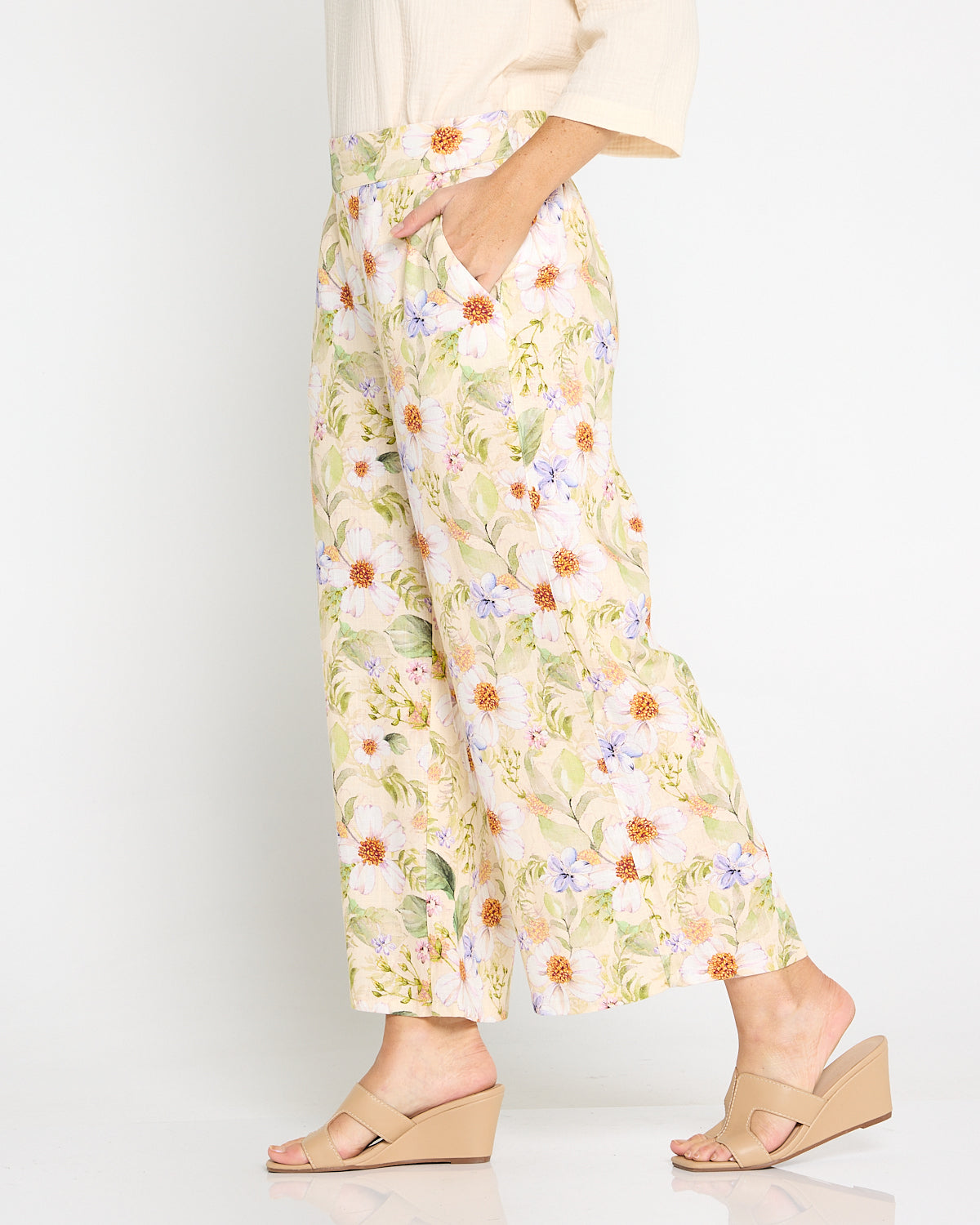 Brielle Linen Blend Pant - Floral