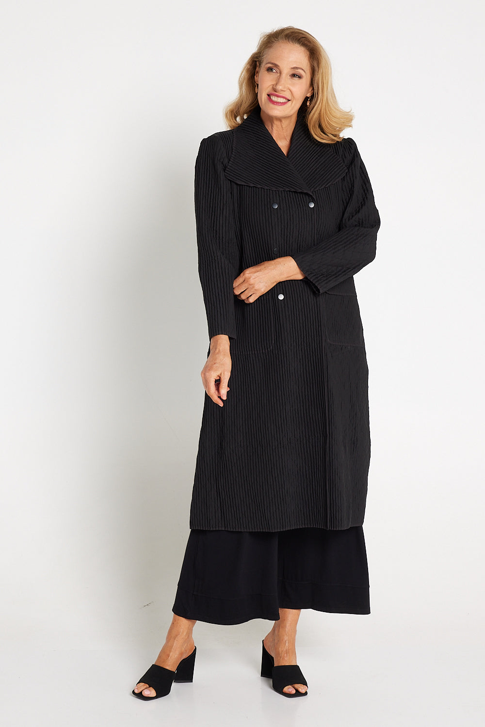 London Quilted Trench Coat - Black