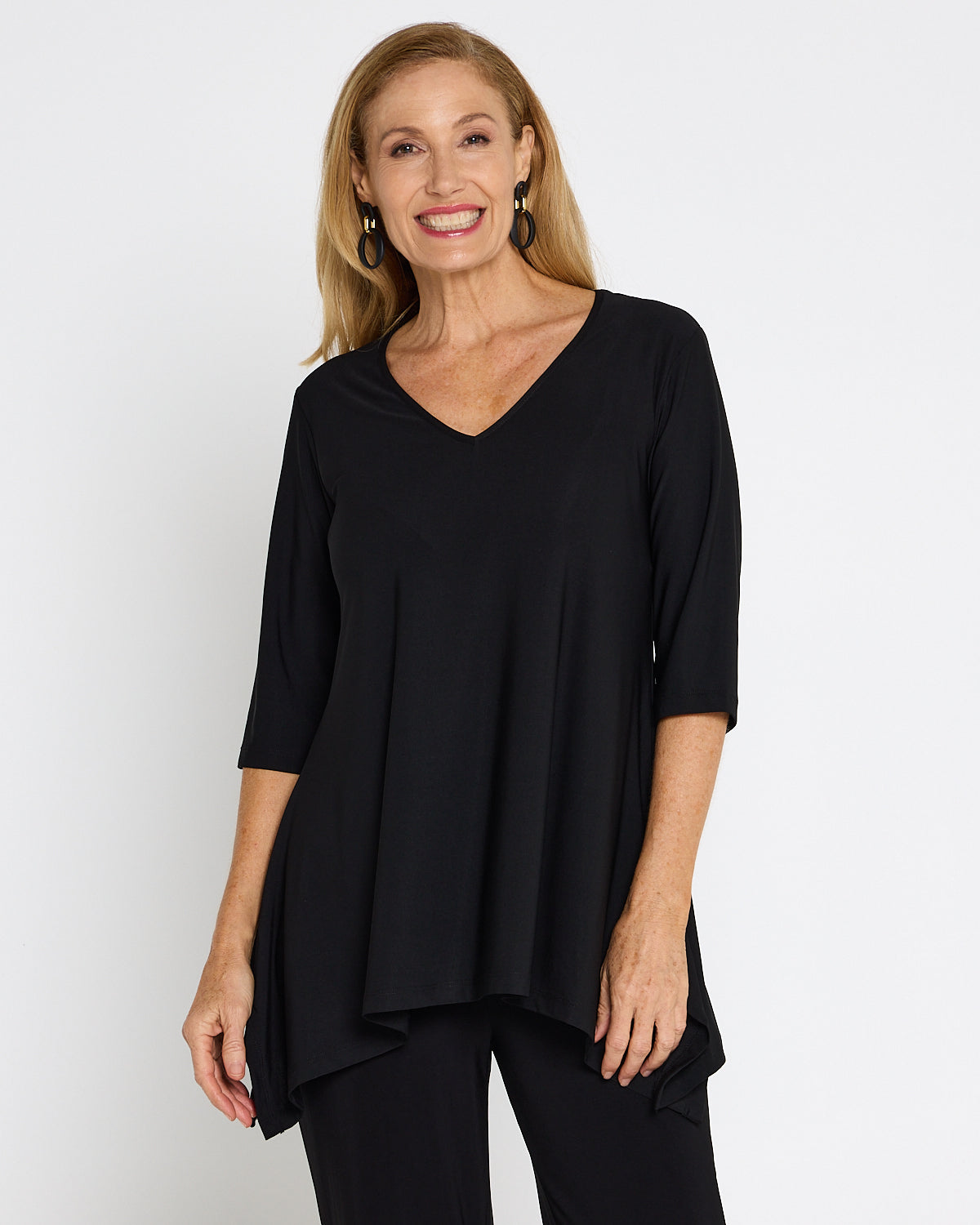 Andrea Vee Neck Mid Sleeve Top Black